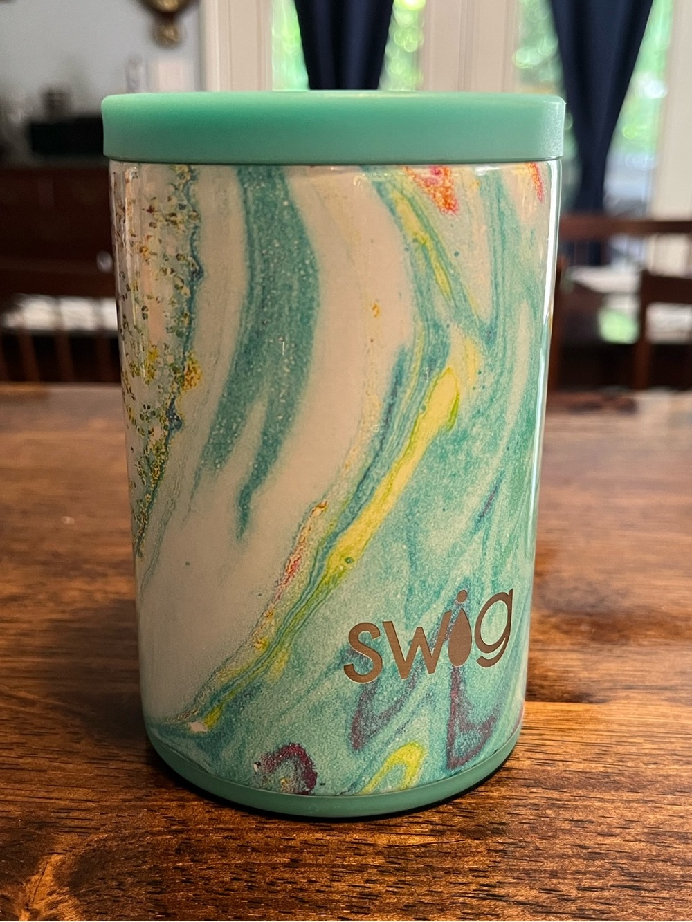 Swig Life 12oz Insulated Can Cooler